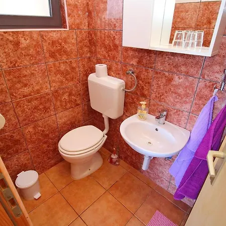 Διαμέρισμα Filipovic - Comfort One-bedroom With Balcony And Sea Vie... *