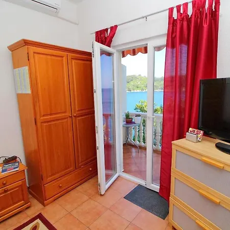 Διαμέρισμα Filipovic - Comfort One-bedroom With Balcony And Sea Vie... Babino Polje